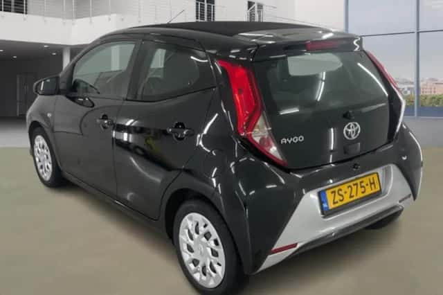 Toyota Aygo (2019) thumbnail 4