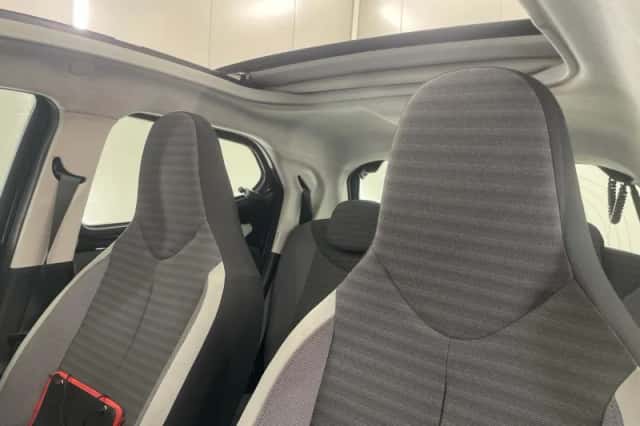 Toyota Aygo (2019) thumbnail 6
