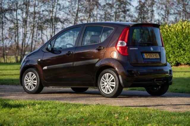 Suzuki Splash (2013) thumbnail 5