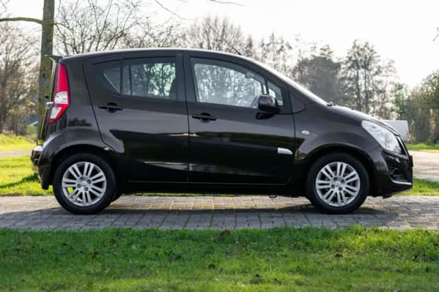 Suzuki Splash (2013) thumbnail 6