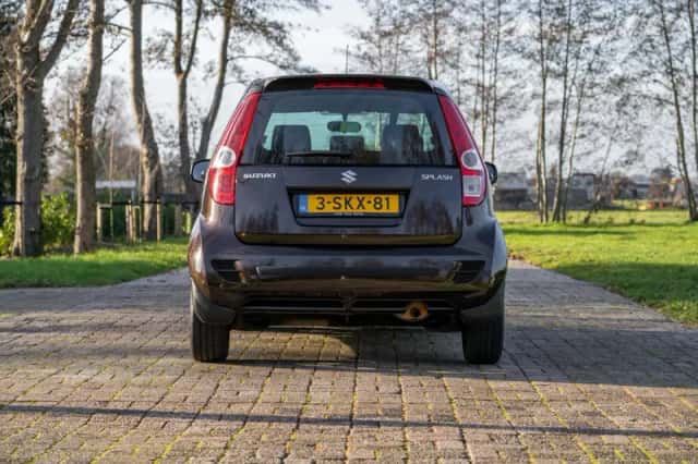 Suzuki Splash (2013) thumbnail 9