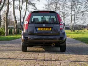 Suzuki Splash (2013) thumbnail 9