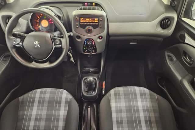 Peugeot 108 (2019) thumbnail 8