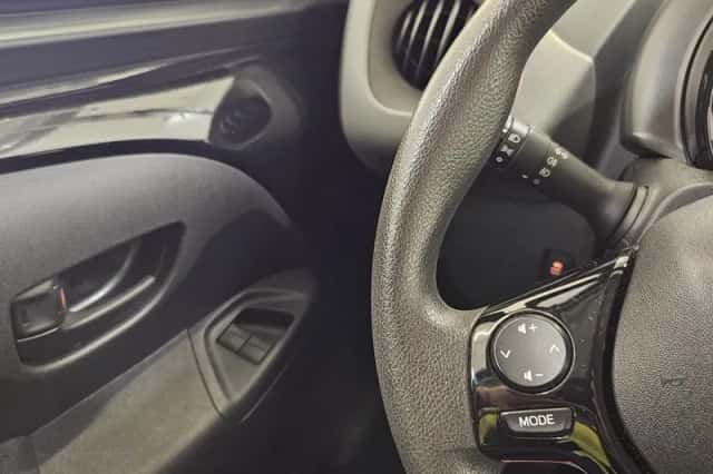 Peugeot 108 (2019) thumbnail 9