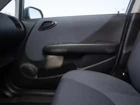 Honda Jazz (2008) thumbnail 18