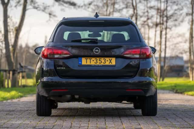 Opel Astra Sports Tourer (2018) thumbnail 11