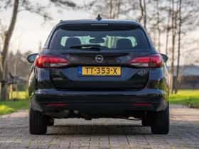 Opel Astra Sports Tourer (2018) thumbnail 11