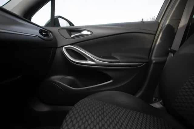 Opel Astra Sports Tourer (2018) thumbnail 20