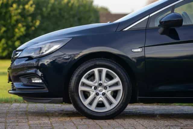 Opel Astra Sports Tourer (2018) thumbnail 7