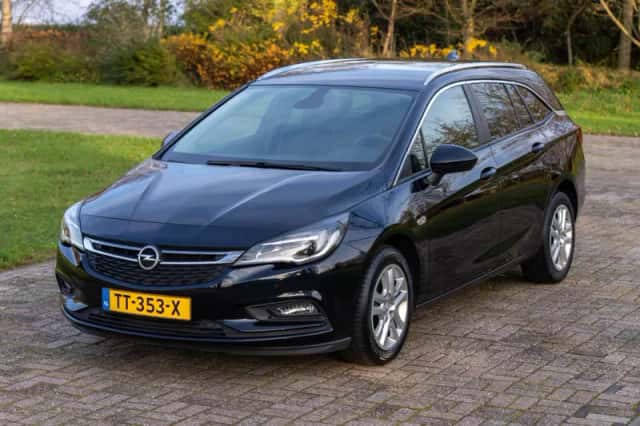 Opel Astra Sports Tourer (2018) thumbnail 8