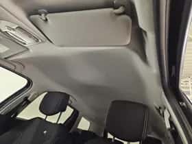 Renault Clio (2018) thumbnail 14