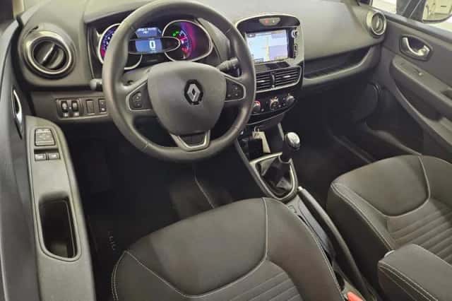 Renault Clio (2018) thumbnail 6