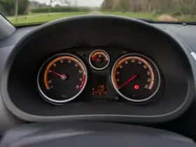 Opel Corsa (2012) thumbnail 18
