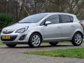 Opel Corsa (2014) thumbnail 2
