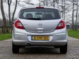 Opel Corsa (2014) thumbnail 11