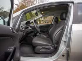 Opel Corsa (2014) thumbnail 12