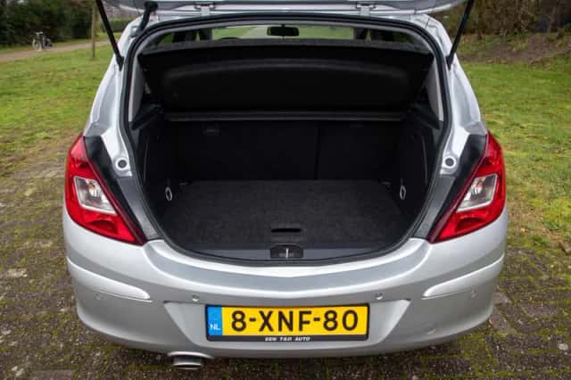 Opel Corsa (2014) thumbnail 21
