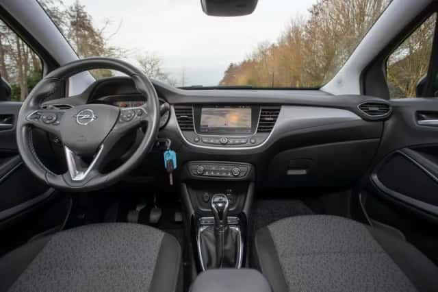 Opel Crossland X (2018) thumbnail 16