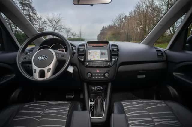 Kia Venga (2016) thumbnail 16