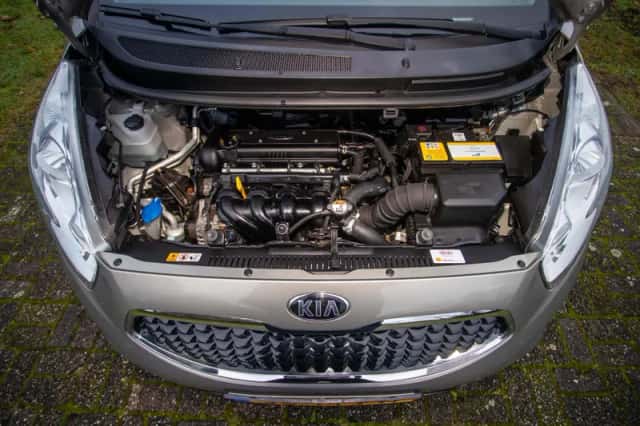 Kia Venga (2016) thumbnail 23
