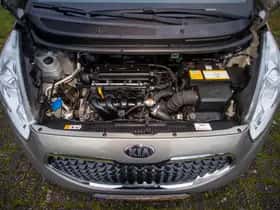 Kia Venga (2016) thumbnail 23