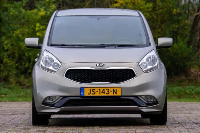Kia Venga (2016) thumbnail 10