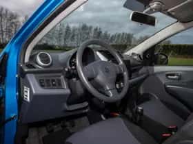 Suzuki Alto (2014) thumbnail 12