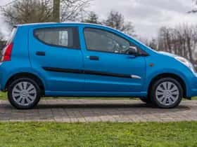 Suzuki Alto (2014) thumbnail 6