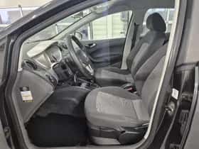 SEAT Ibiza (2011) thumbnail 5