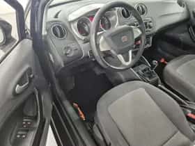 SEAT Ibiza (2011) thumbnail 6
