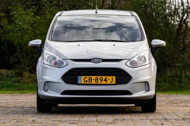 Ford B-Max (2015) thumbnail 8