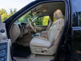Ford Explorer (2008) thumbnail 13