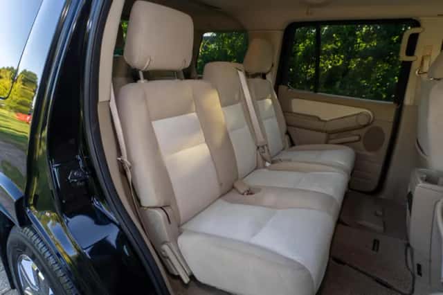 Ford Explorer (2008) thumbnail 16