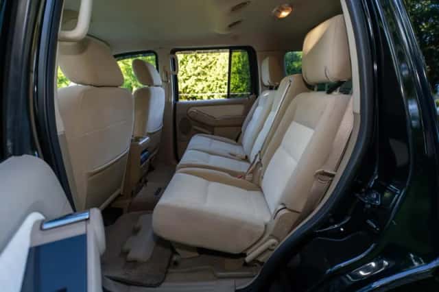 Ford Explorer (2008) thumbnail 17