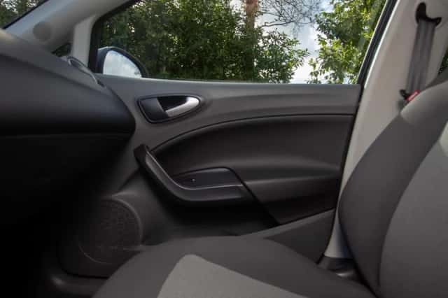 Renault Captur (2013) thumbnail 17