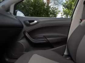 Renault Captur (2013) thumbnail 17