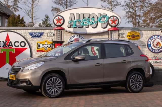 Peugeot 2008 (2016) thumbnail 1