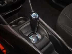 Peugeot 2008 (2016) thumbnail 20