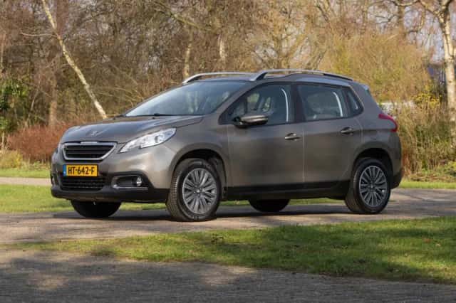 Peugeot 2008 (2016) thumbnail 3