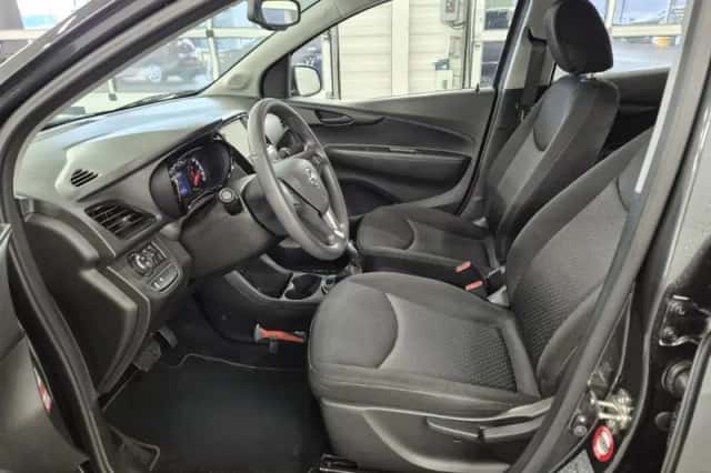 Opel Karl (2018) thumbnail 5