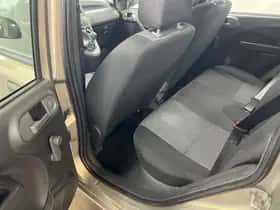 Fiat Panda (2011) thumbnail 6