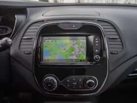Renault Captur (2014) thumbnail 16