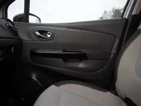 Renault Captur (2014) thumbnail 18