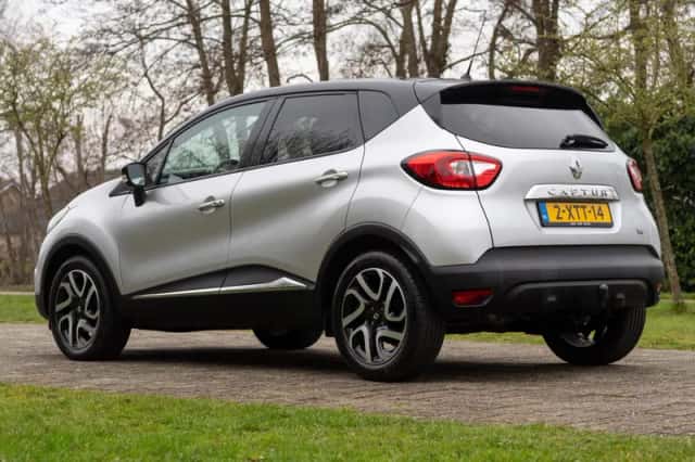 Renault Captur (2014) thumbnail 4