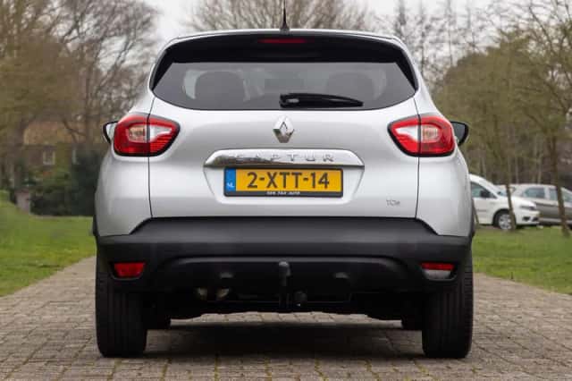 Renault Captur (2014) thumbnail 8
