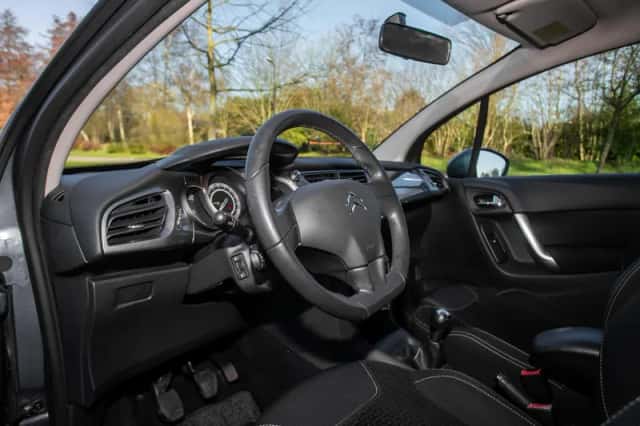 Citroën C3 (2011) thumbnail 14