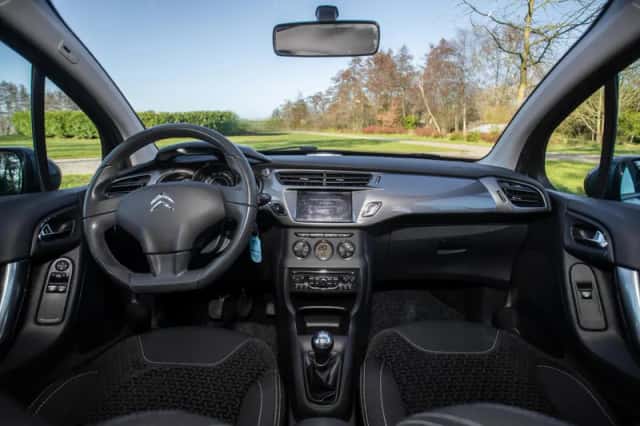 Citroën C3 (2011) thumbnail 15