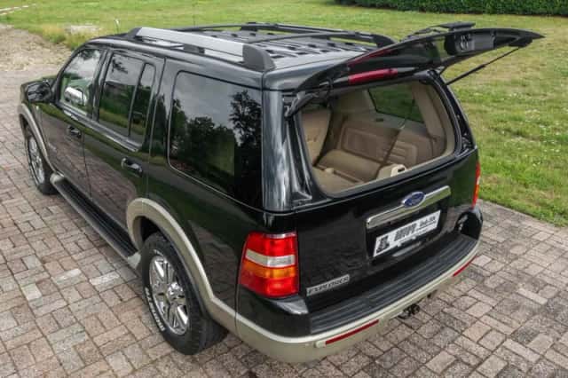 Ford Explorer (2007) thumbnail 14