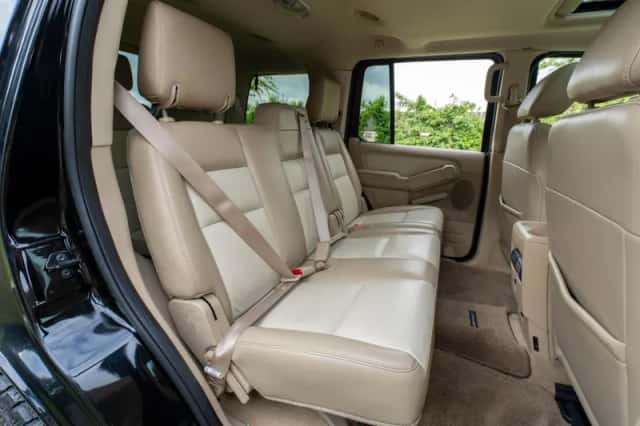 Ford Explorer (2007) thumbnail 22
