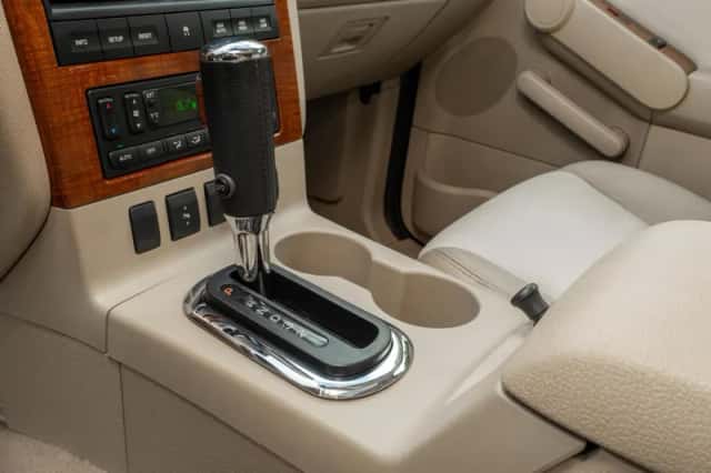 Ford Explorer (2007) thumbnail 25